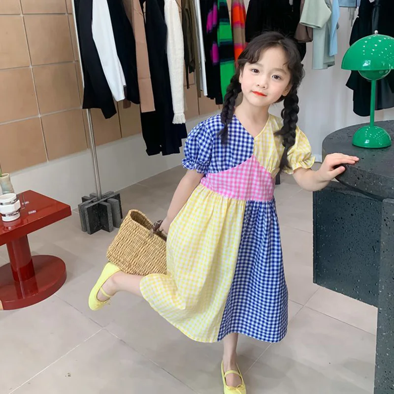 2022 Summer New Teenager Kids Girls Plaid 3-Color Stitching V-Neck Dress Princess Dress Fashion Children Clothes
2022 Summer New Teenager Kids Girls Plaid 3-Color Stitching V-Neck Dress Princess Dress Fashion Children Clothes