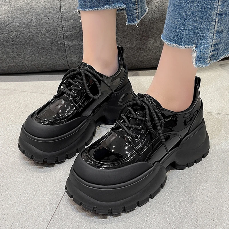Chunky Platform Oxford Shoes Women Thick Bottom Patchwork Patent Leather Shoes Woman Apring Autumn Casual Non-Slip Flats Shoes
Chunky Platform Oxford Shoes Women Thick Bottom Patchwork Patent Leather Shoes Woman Apring Autumn Casual Non-Slip Flats Shoes