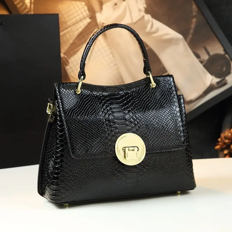 New Fashion serpentine Women Handbags Genuine Leather Lady Shoulder Bags Female Brand Luxury Real Natural Leather Crossbody Bag
New Fashion serpentine Women Handbags Genuine Leather Lady Shoulder Bags Female Brand Luxury Real Natural Leather Crossbody Bag