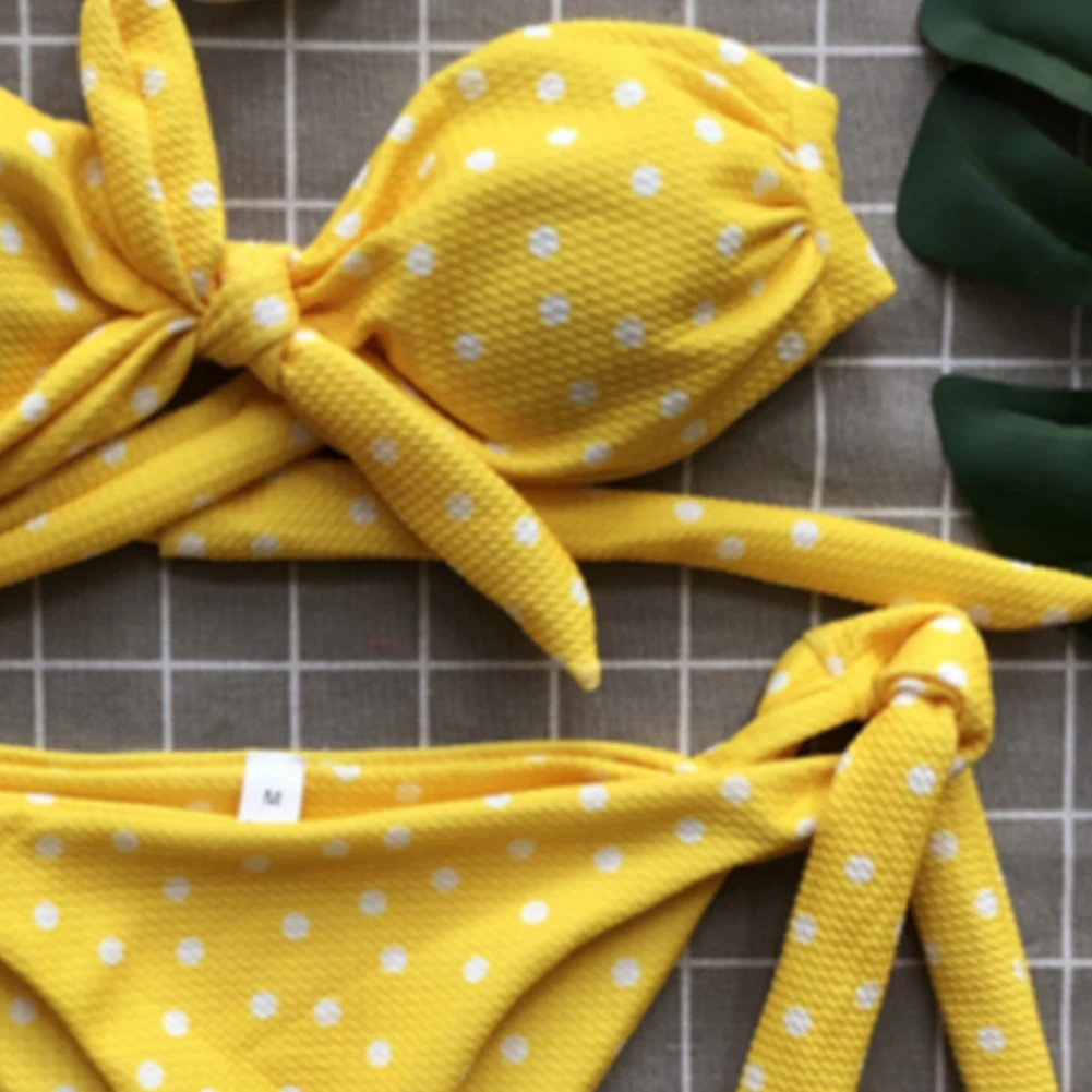 European Style Women Fashion Beachwear Padded Swimsuit Summer Bandage Swimwear Sexy Polka Dot Push-up Bikini Charming
European Style Women Fashion Beachwear Padded Swimsuit Summer Bandage Swimwear Sexy Polka Dot Push-up Bikini Charming