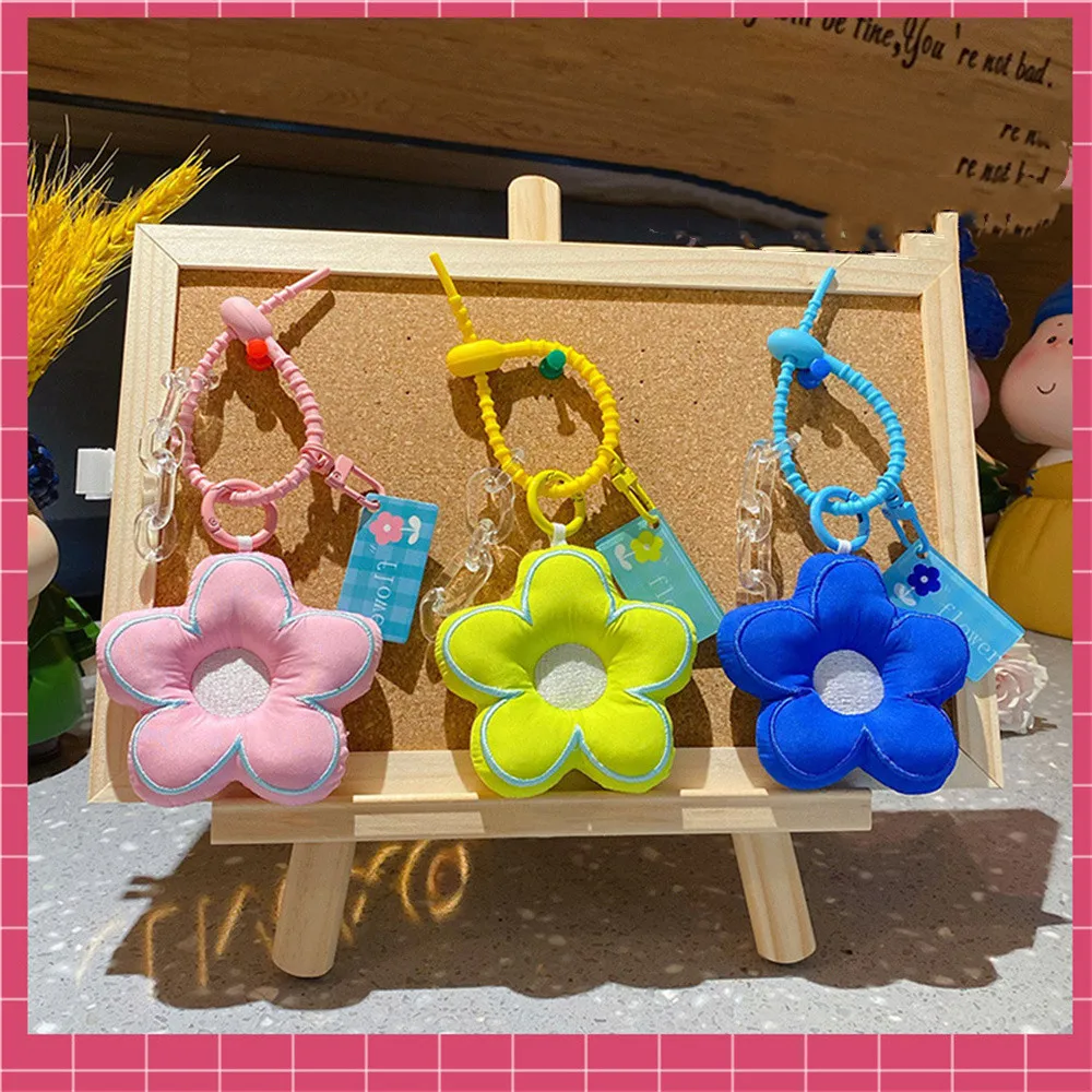 Wind Cloth Floral Key Chain Ins Comfortable Cartoon Lovely Plush Pink Flowers Exquisite Backpack Pendant For Women Girl Gift
Wind Cloth Floral Key Chain Ins Comfortable Cartoon Lovely Plush Pink Flowers Exquisite Backpack Pendant For Women Girl Gift
