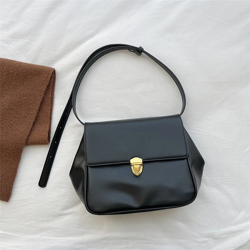 High Quality Women's Shoulder Bags for Women Soft Underarm Woman Fashion PU Leather Handbags Famale Small Flap Crossbody Bag
High Quality Women's Shoulder Bags for Women Soft Underarm Woman Fashion PU Leather Handbags Famale Small Flap Crossbody Bag