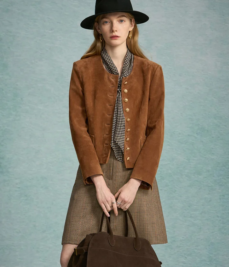 Новинка Весна 2023, кожаное пальто из овечьей кожи с круглым вырезом, модное металлическое однобортное пальто с длинным рукавом, куртка 
Новинка Весна 2023, кожаное пальто из овечьей кожи с круглым вырезом, модное металлическое однобортное пальто с длинным рукавом, куртка