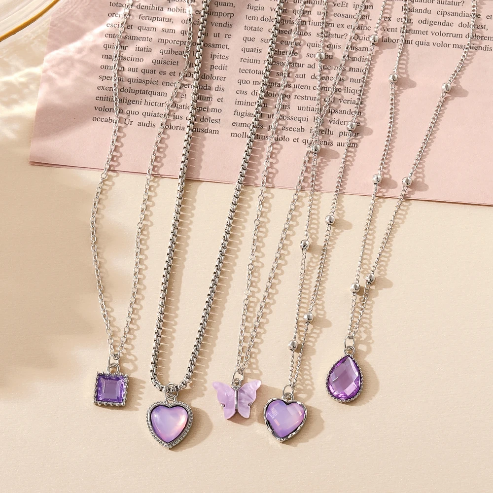IPARAM 5PCS Cute Chain Pendant Necklace for Women Girl Purple Blue Red Butterfly Heart Block Charm Necklaces Set Fashion Jewelry
IPARAM 5PCS Cute Chain Pendant Necklace for Women Girl Purple Blue Red Butterfly Heart Block Charm Necklaces Set Fashion Jewelry