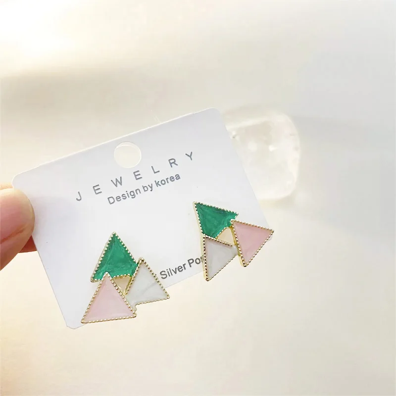 Colorful Triangle Stud Earrings Pink Blue Three Angles Women's Small Earrings Unique Design Tiny Ear Decoration christmas gifts
Colorful Triangle Stud Earrings Pink Blue Three Angles Women's Small Earrings Unique Design Tiny Ear Decoration christmas gifts