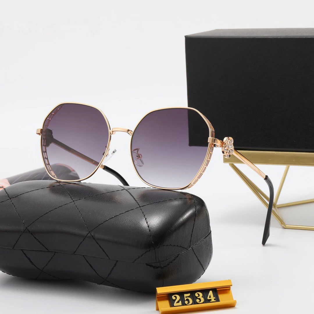 Круглые Солнцезащитные очки, Индивидуальные Модные женские солнцезащитные очки с градиентом, кружевные легкие женские солнцезащитные очк... 
Круглые Солнцезащитные очки, Индивидуальные Модные женские солнцезащитные очки с градиентом, кружевные легкие женские солнцезащитные очк...