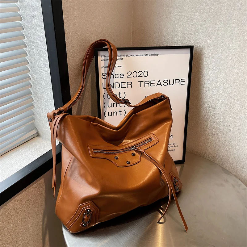 CGCBAG 2022 Vintage Tote Bag For Women Luxury Designe Handbags High Quality PU Leather Female Shoulder Bag Large Crossbody Bags
CGCBAG 2022 Vintage Tote Bag For Women Luxury Designe Handbags High Quality PU Leather Female Shoulder Bag Large Crossbody Bags