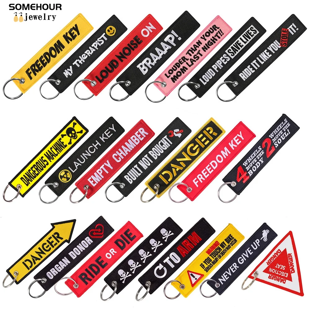 

SOMEHOUR Embroider Aviation Keychain Collections Remove Before Flight Tag Holder Fobs Motorcycle Car Bag Keyrings Men Women Gift