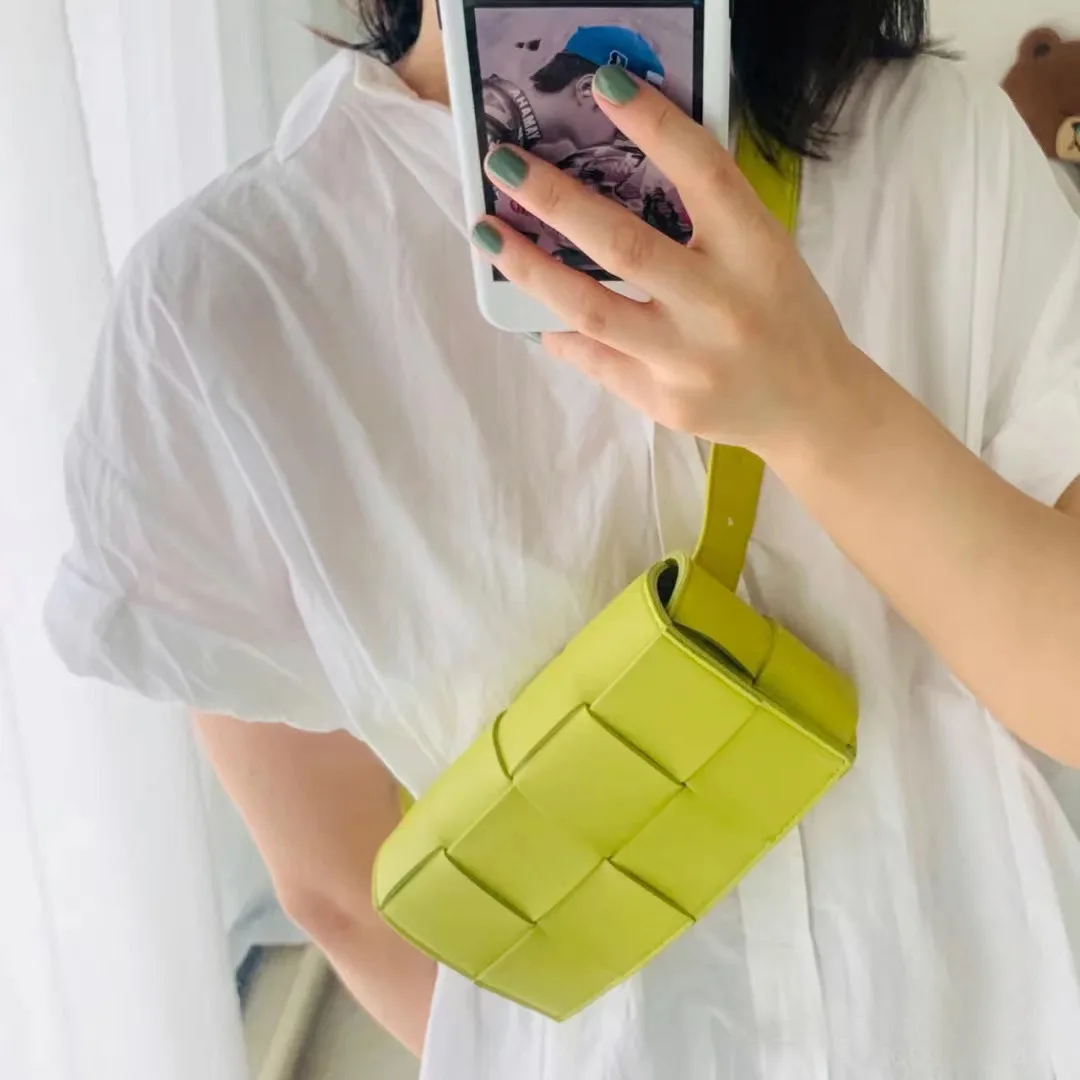 Leather Woven Small Waist Bags For Women Luxury Brand Bag Weave Cassette Waist Belt Bag 2023 Trend Chest Pouch Female Bag 
Leather Woven Small Waist Bags For Women Luxury Brand Bag Weave Cassette Waist Belt Bag 2023 Trend Chest Pouch Female Bag