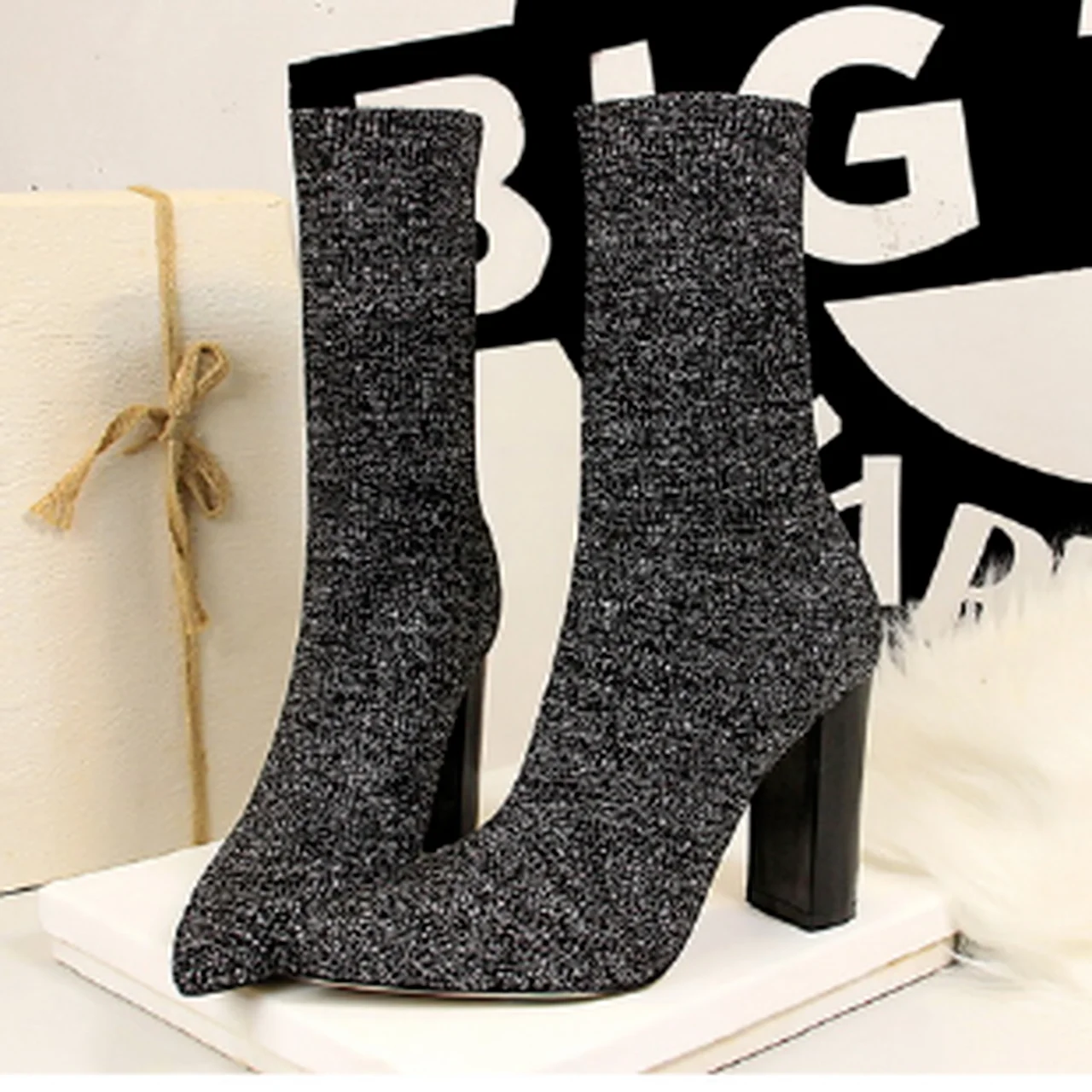 Sexy Sock Boots Knitting Stretch Boots High Heels For Women Fashion Shoes 2022 Autumn Ankle Boots Zapatillas Mujer Large size
Sexy Sock Boots Knitting Stretch Boots High Heels For Women Fashion Shoes 2022 Autumn Ankle Boots Zapatillas Mujer Large size