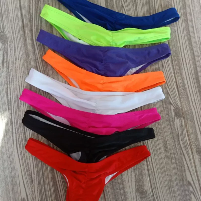 Hot Sale New Fashion Ladies Thong Swim Trunks Multiple Colors Solid Color Pleated Thong Swimwear Women Bikini Swim Trunks traf
Hot Sale New Fashion Ladies Thong Swim Trunks Multiple Colors Solid Color Pleated Thong Swimwear Women Bikini Swim Trunks traf