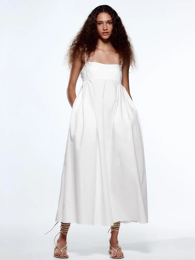 2022 summer new women's clothing white fashion simple style loose midi suspenders straight neck dress banquet dress skirt
2022 summer new women's clothing white fashion simple style loose midi suspenders straight neck dress banquet dress skirt