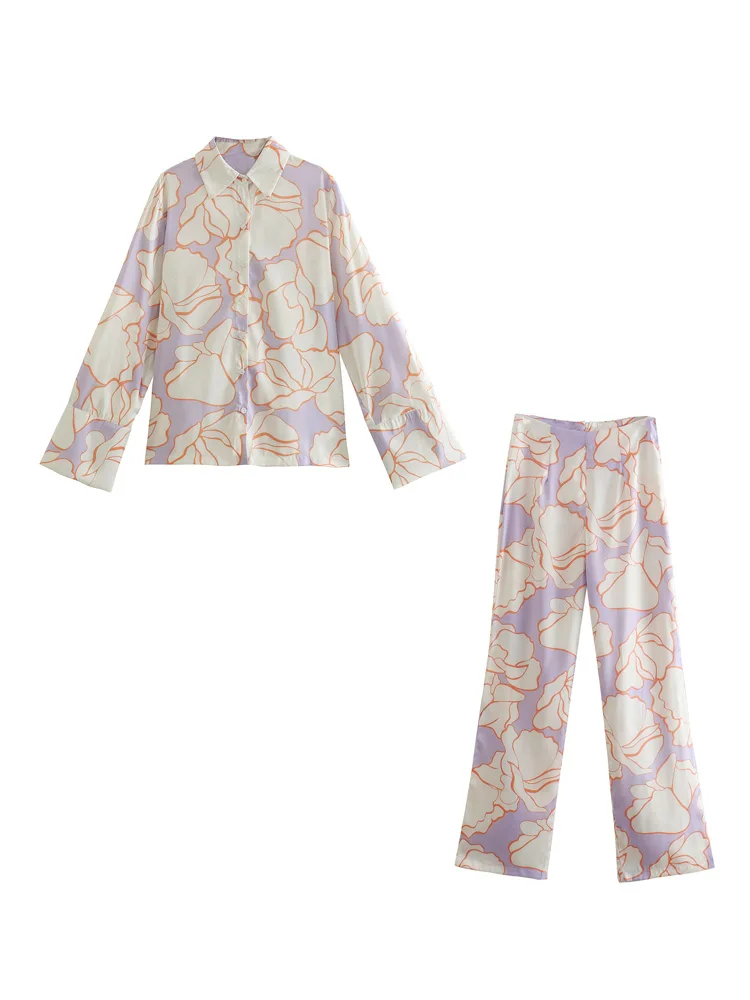 2022 Summer Women Casual Suits 2 piece Sets Print Loose Shirts Tops and Trousers Female Fashion Street Two piece Clothes
2022 Summer Women Casual Suits 2 piece Sets Print Loose Shirts Tops and Trousers Female Fashion Street Two piece Clothes