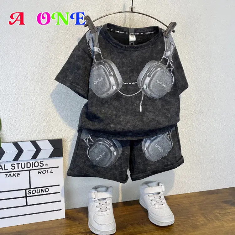 baby boys outfits set clothes summer kids clothing vest + shorts 2 pcs set baby suit fashion streetwear boys tee top
baby boys outfits set clothes summer kids clothing vest + shorts 2 pcs set baby suit fashion streetwear boys tee top