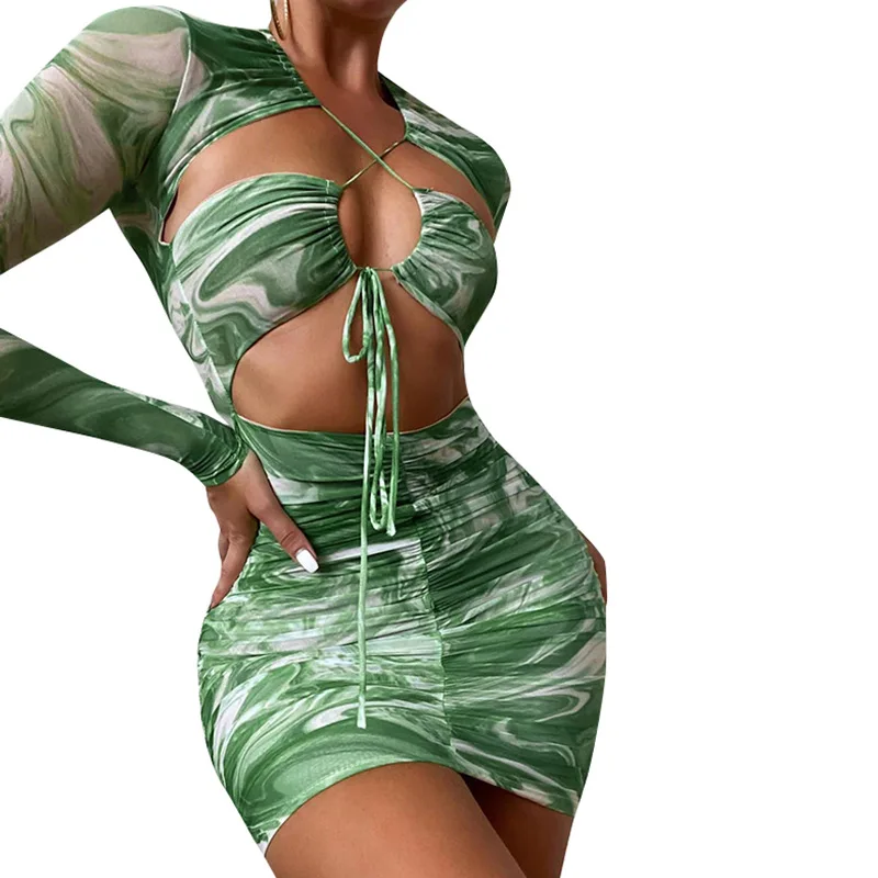 Women Halter Mini Dress Green Wave Patterned Long Sleeve Party Club Bodycon Sexy Summer 
Women Halter Mini Dress Green Wave Patterned Long Sleeve Party Club Bodycon Sexy Summer