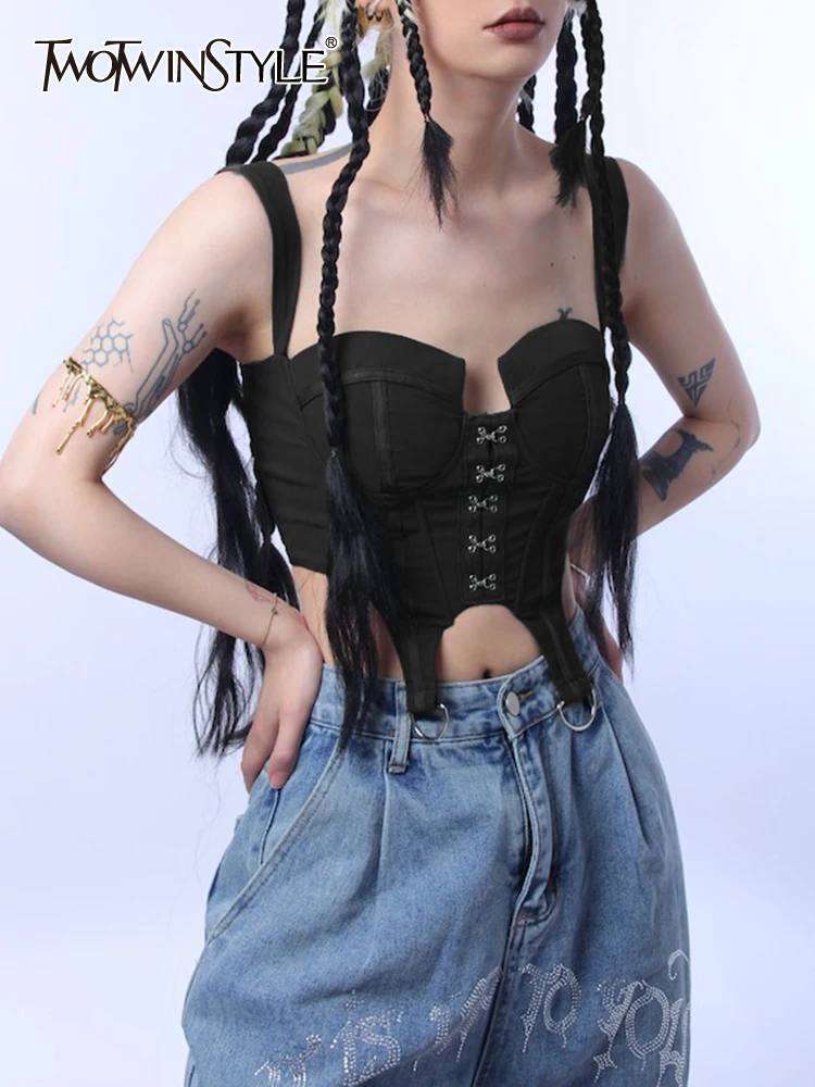 TWOTWINSTYLE Patchwork Button Tank Tops For Women Square Collar Sleeveless Pullover Sexy Temperament Vest Female Fashion 2023
TWOTWINSTYLE Patchwork Button Tank Tops For Women Square Collar Sleeveless Pullover Sexy Temperament Vest Female Fashion 2023