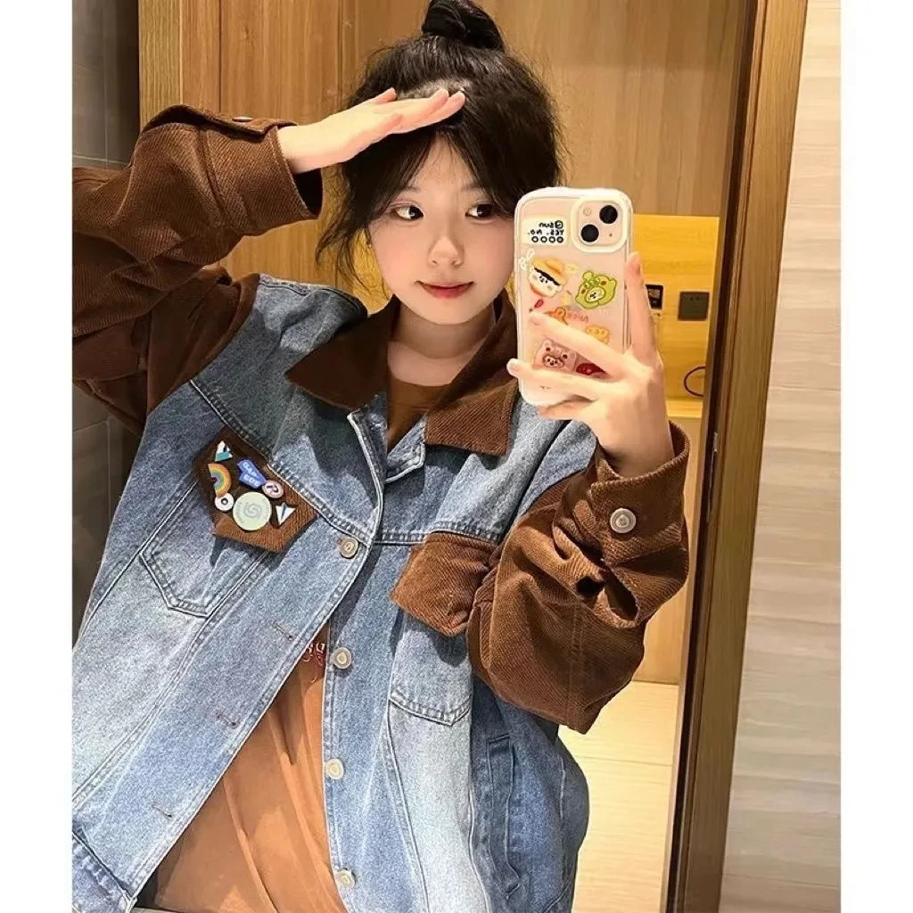 China-Chic Retro Stitching Denim Jacket women Spring Autumn 2023 New Loose Casual Jeans Coat Lazy Fashion Long Sleeve Top womens
China-Chic Retro Stitching Denim Jacket women Spring Autumn 2023 New Loose Casual Jeans Coat Lazy Fashion Long Sleeve Top womens