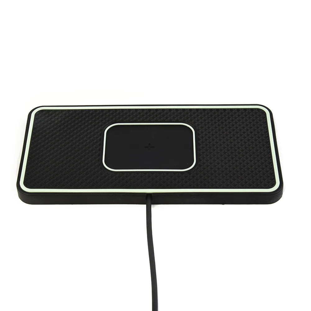 Universal Car Charger 15W Wireless Charger Pad Headphone Fast Charging Phone Stand Dock For Car Camper RV BUS Home
Universal Car Charger 15W Wireless Charger Pad Headphone Fast Charging Phone Stand Dock For Car Camper RV BUS Home