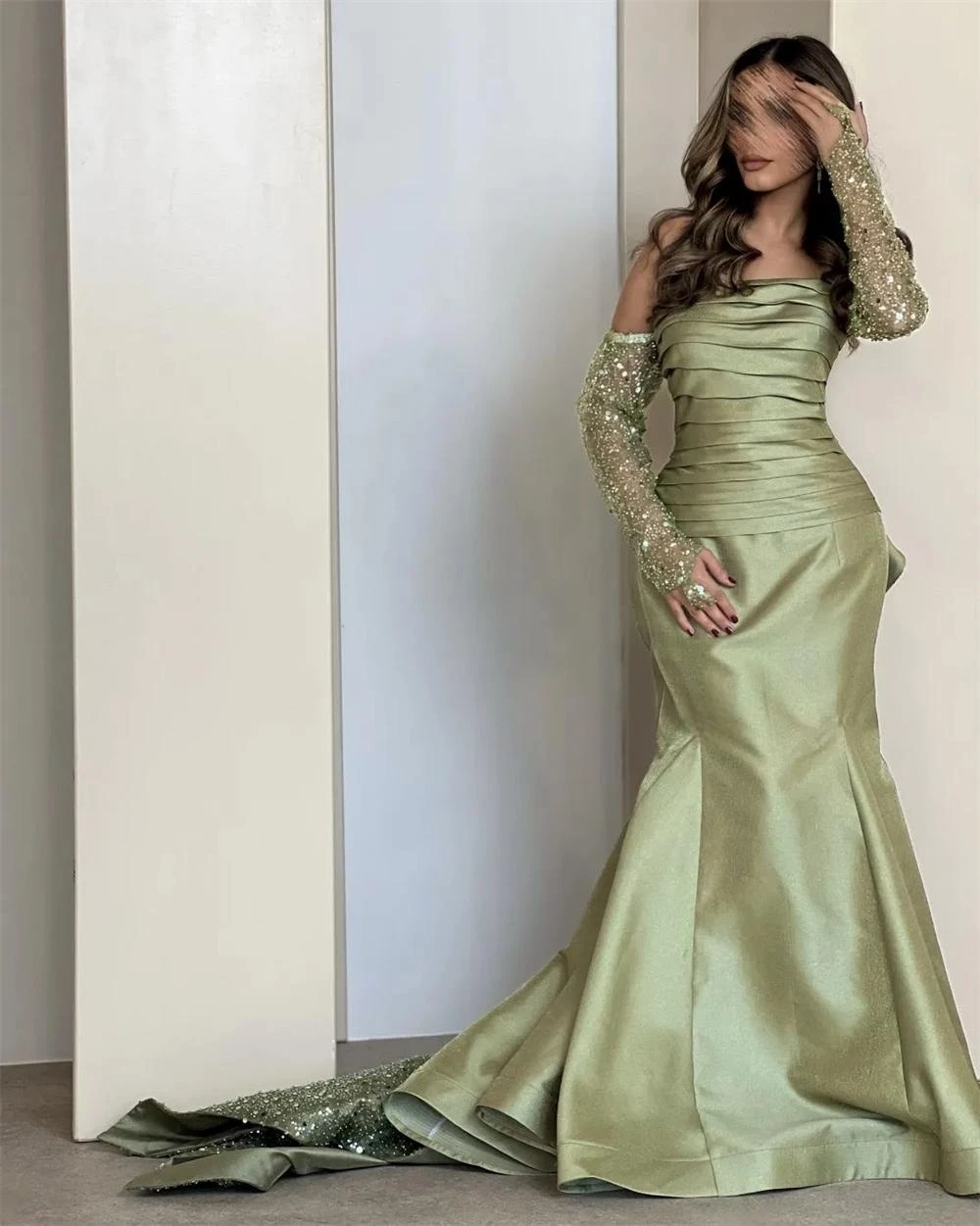 Fashionvane Ruffles Sequins Back Mermaid Prom Dresses for Women Saudi Arabia Birthday Party Ruched Long Sleeves Evening Dress
Fashionvane Ruffles Sequins Back Mermaid Prom Dresses for Women Saudi Arabia Birthday Party Ruched Long Sleeves Evening Dress