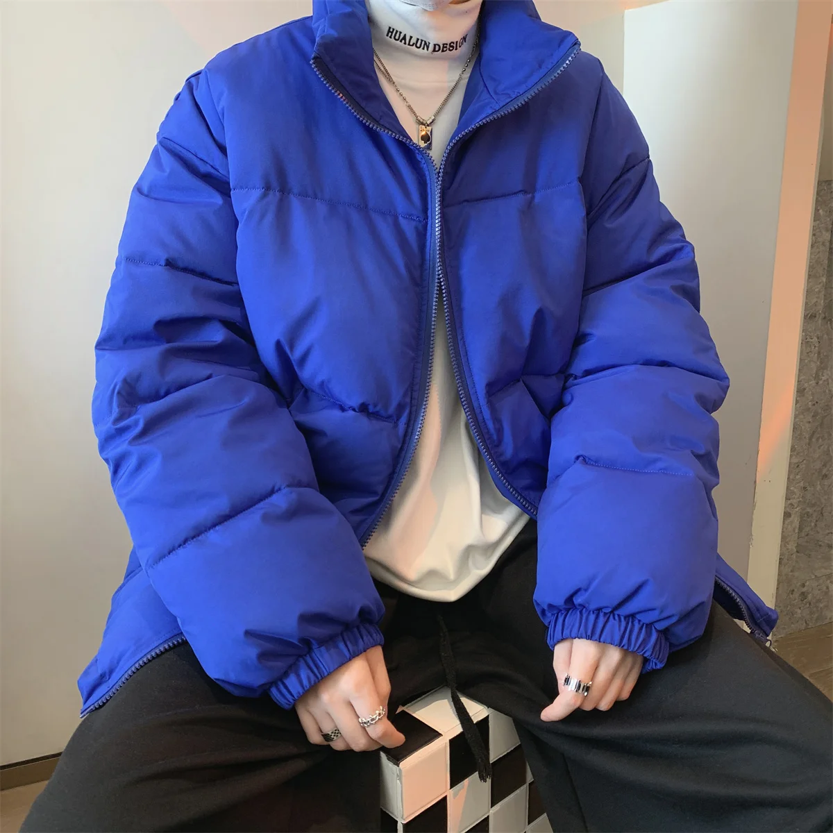 Мужская теплая парка с воротником-стойкой и молнией, зимняя однотонная теплая и удобная парка с воротником-стойкой в стиле Харадзюку, 2022
Мужская теплая парка с воротником-стойкой и молнией, зимняя однотонная теплая и удобная парка с воротником-стойкой в стиле Харадзюку, 2022