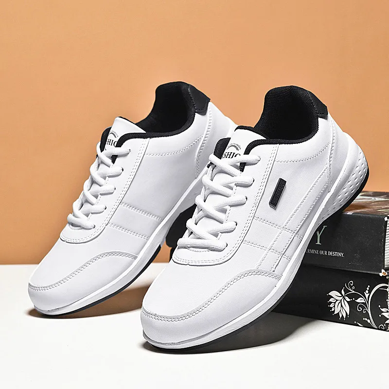 2022 New Men Running Shoes Outdoor Fashion Casual Mens Sneakers White Leather Designer Shoes Male Sport Shoes Zapatos Deportivos
2022 New Men Running Shoes Outdoor Fashion Casual Mens Sneakers White Leather Designer Shoes Male Sport Shoes Zapatos Deportivos
