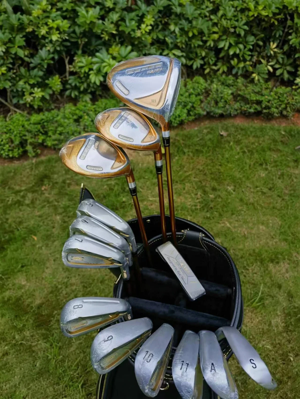 

Golf Clubs New Honma Beres S07 4 stars Complete Set Golf Full Set Driver Fairway Woods Irons Putter Graphite Shaft No bag