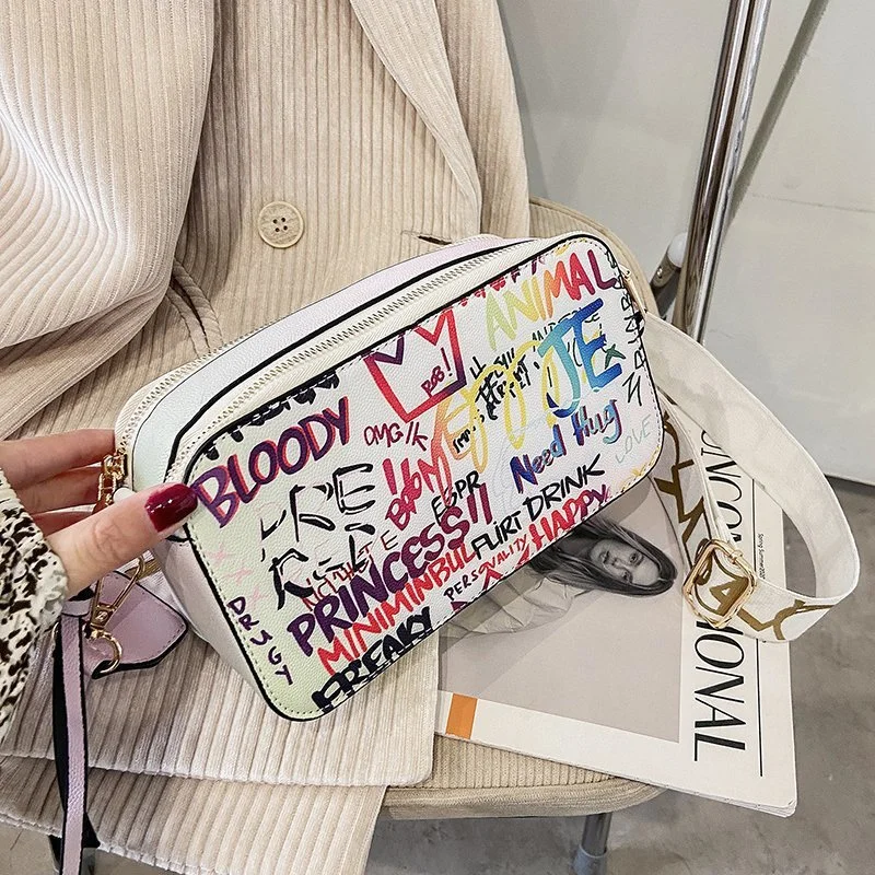 Letter Graffiti PU Leather Small Crossbody Bags Women Fashion Shoulder Bag Luxury Designer Handbags Female Mobile Phone Purses
Letter Graffiti PU Leather Small Crossbody Bags Women Fashion Shoulder Bag Luxury Designer Handbags Female Mobile Phone Purses
