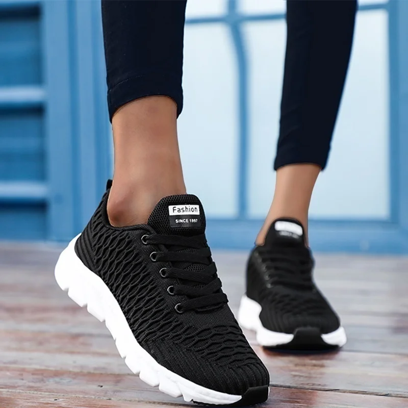 Fashion Women Sneakers Mesh Breathable Women Flat Shoes Lightweight Casual Shoes Ladies Lace-up Deportiva Mujer Chaussures Femme
Fashion Women Sneakers Mesh Breathable Women Flat Shoes Lightweight Casual Shoes Ladies Lace-up Deportiva Mujer Chaussures Femme