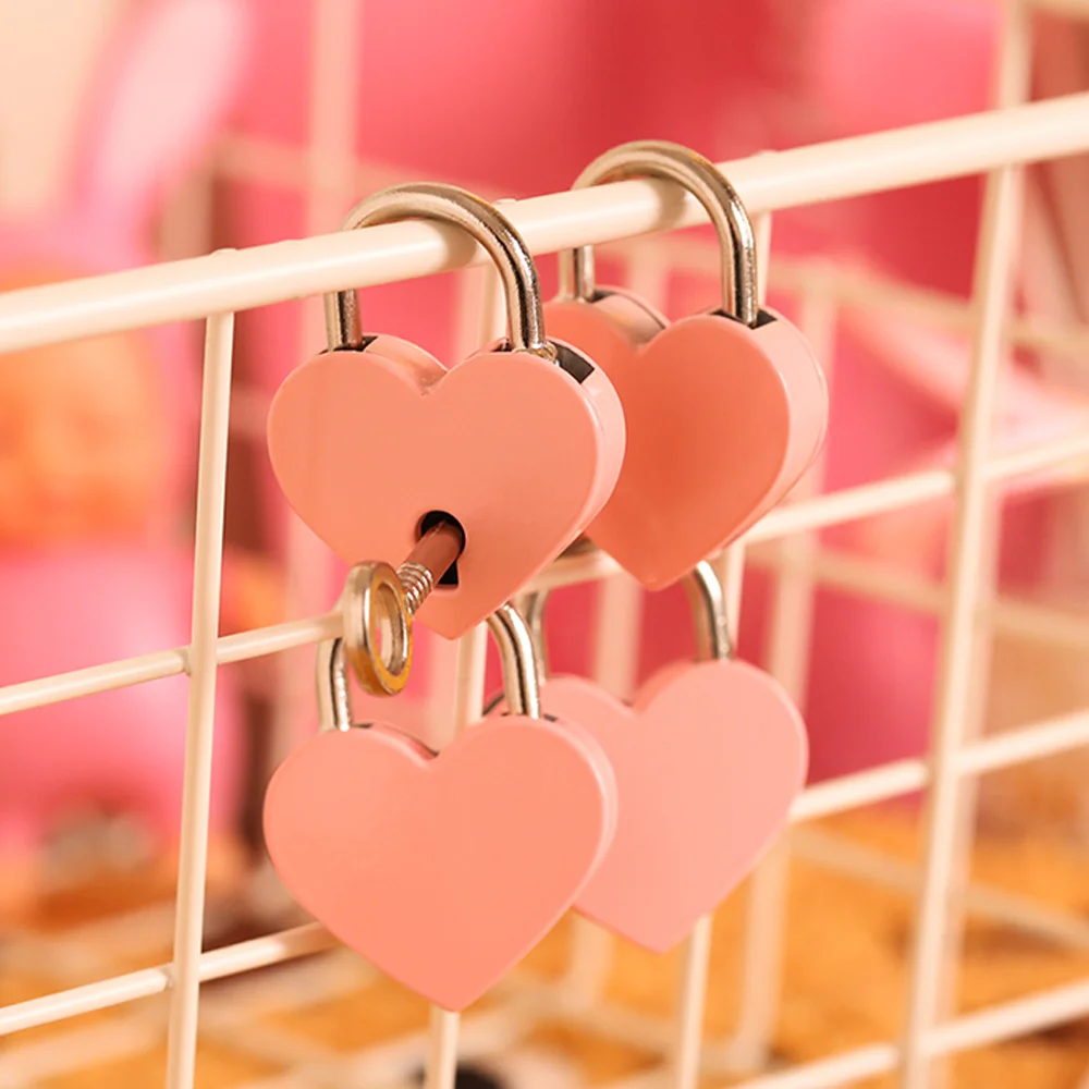 

Antique Style Heart Shape Padlock Vintage Lock Pink Romantic Lovely Diary Padlocks Key Lock with Key