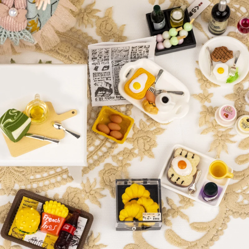 Набор кукольной еды для завтрака, кофе, стейка, мороженого, торта, яйца, пиццы, хлеба, масштаб 1/12, миниатюрная имитация, аксессуары для куколь...
Набор кукольной еды для завтрака, кофе, стейка, мороженого, торта, яйца, пиццы, хлеба, масштаб 1/12, миниатюрная имитация, аксессуары для куколь...