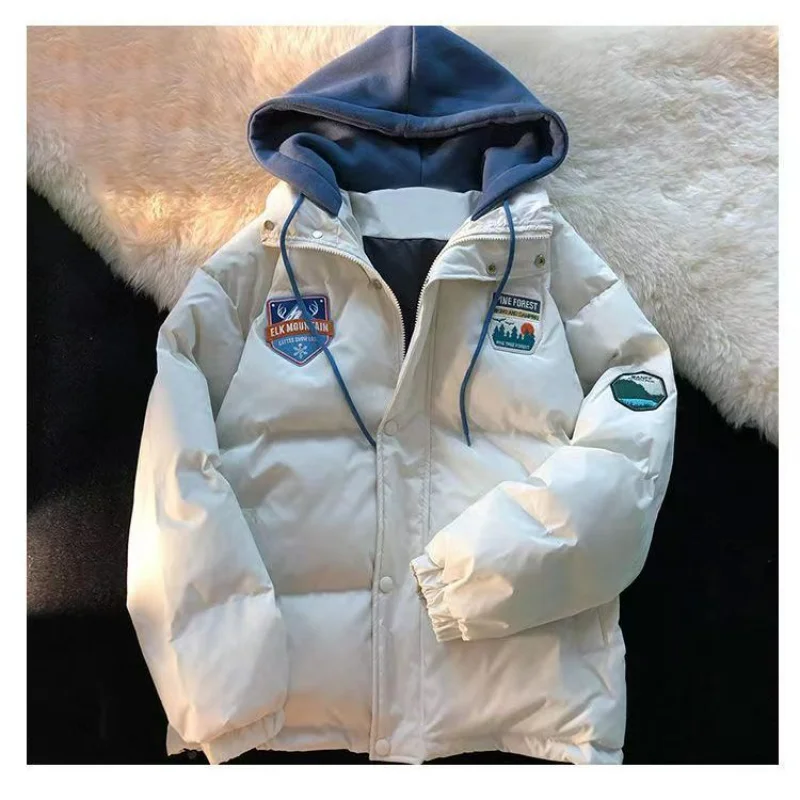 2023 New Women Fake Two Piece Cotton Coat Winter Thickened Hooded Coat Loose Short Couple costume Cotton Coat
2023 New Women Fake Two Piece Cotton Coat Winter Thickened Hooded Coat Loose Short Couple costume Cotton Coat