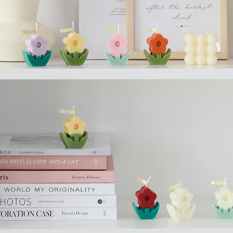 1PC INS Korea Flower Candle Romantic Cute Soy Wax Aromatherapy Small Scent Relaxing Birthday Wedding Party Gift Home Decoration
1PC INS Korea Flower Candle Romantic Cute Soy Wax Aromatherapy Small Scent Relaxing Birthday Wedding Party Gift Home Decoration