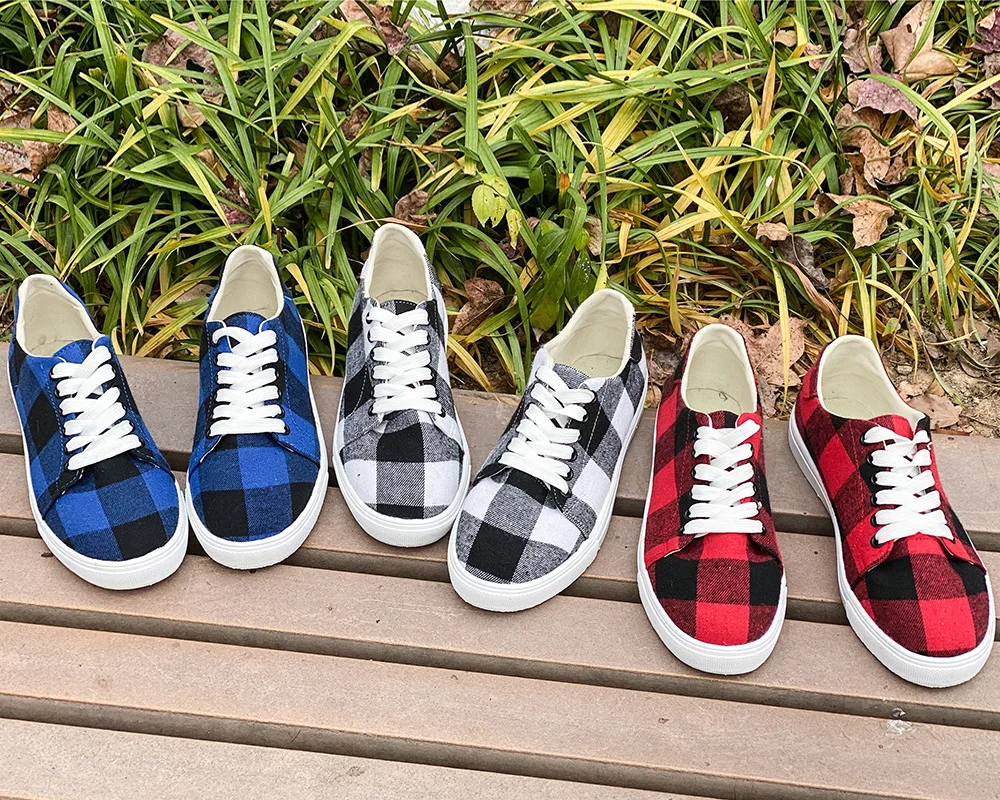Men Casual Shoes Lattice Fashion Low Top Women's Sneakers Hollow Out Breathable Low Female Casual Canvas Shoes QW4000880
Men Casual Shoes Lattice Fashion Low Top Women's Sneakers Hollow Out Breathable Low Female Casual Canvas Shoes QW4000880
