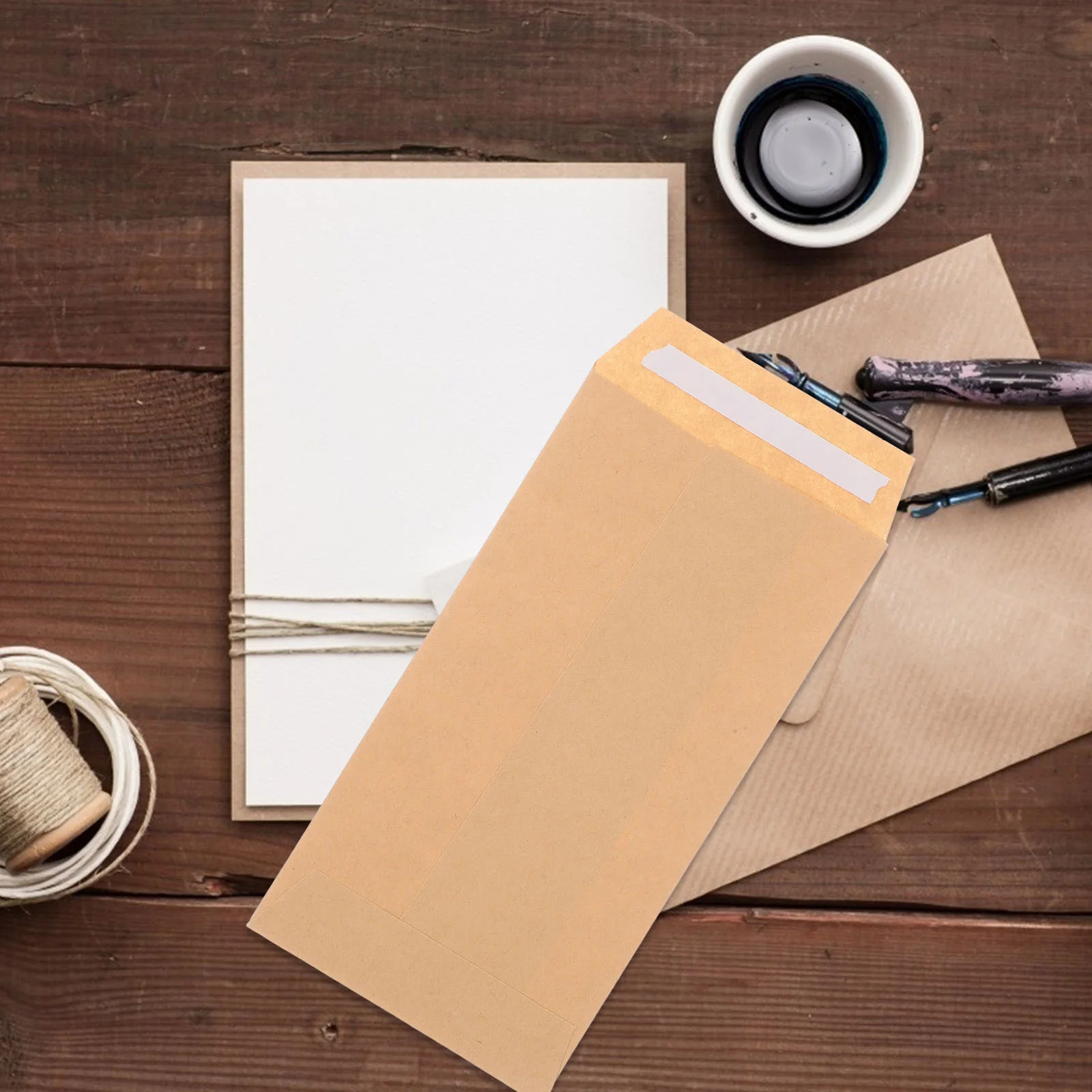 100 Pcs Jewelry Mailing Envelopes Business Card Sealing Strip Small Cash Coin Kraft Paper Gift Mini
100 Pcs Jewelry Mailing Envelopes Business Card Sealing Strip Small Cash Coin Kraft Paper Gift Mini