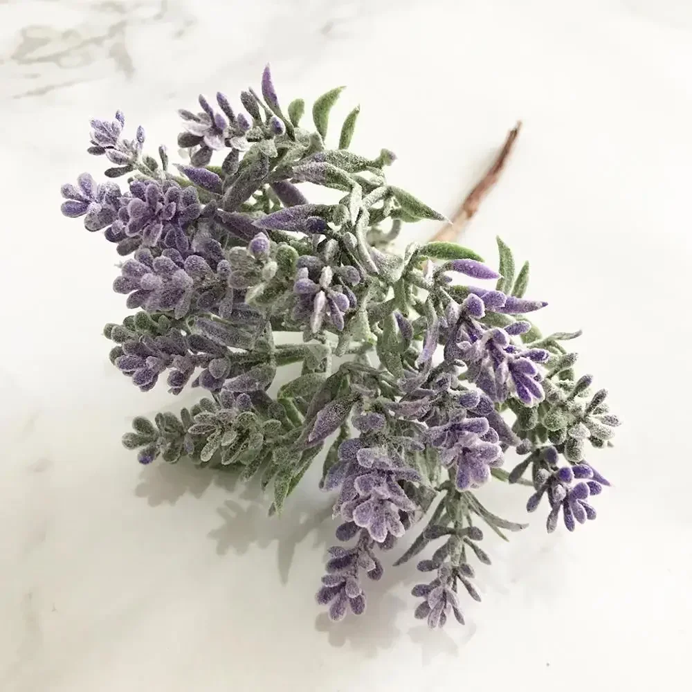 Искусственные цветы фиолетовые для декора
Искусственные цветы фиолетовые для декора