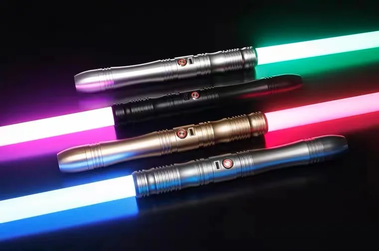 Z30 72cm Child RGB Lightsaber Metal Handle 12 Colors Blaster Lock-up Heavy Dueling Sword Kids Halloween Gifts Toys led
Z30 72cm Child RGB Lightsaber Metal Handle 12 Colors Blaster Lock-up Heavy Dueling Sword Kids Halloween Gifts Toys led