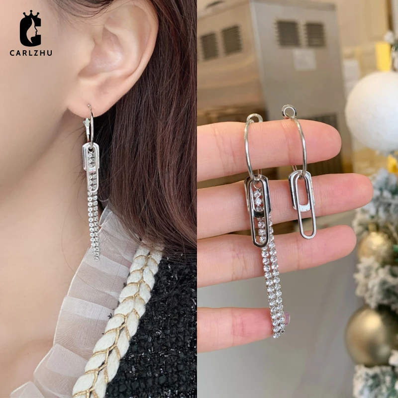 Asymmetric Rhinestone Long Tassel Hollow Geometric Round Circle Hoop Earrings for Women Silver Color Punk Jewelry Brincos
Asymmetric Rhinestone Long Tassel Hollow Geometric Round Circle Hoop Earrings for Women Silver Color Punk Jewelry Brincos