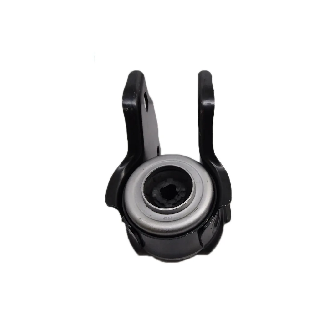 Vehicle control arm / traction arm suspension bushing for Freelander 2 Ford 801628
Vehicle control arm / traction arm suspension bushing for Freelander 2 Ford 801628