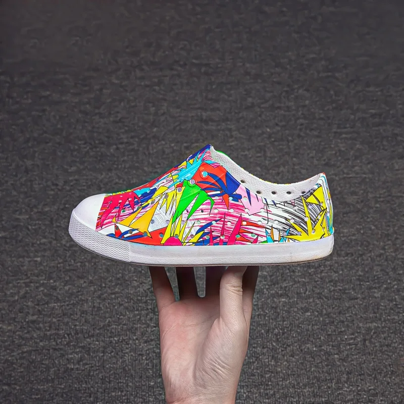Summer Graffiti Children Shoes Hollow Boys Shoes Casual Sandals Breathable Eva Ultra-Light Boys Outdoor Beach Toddler Slippers
Summer Graffiti Children Shoes Hollow Boys Shoes Casual Sandals Breathable Eva Ultra-Light Boys Outdoor Beach Toddler Slippers