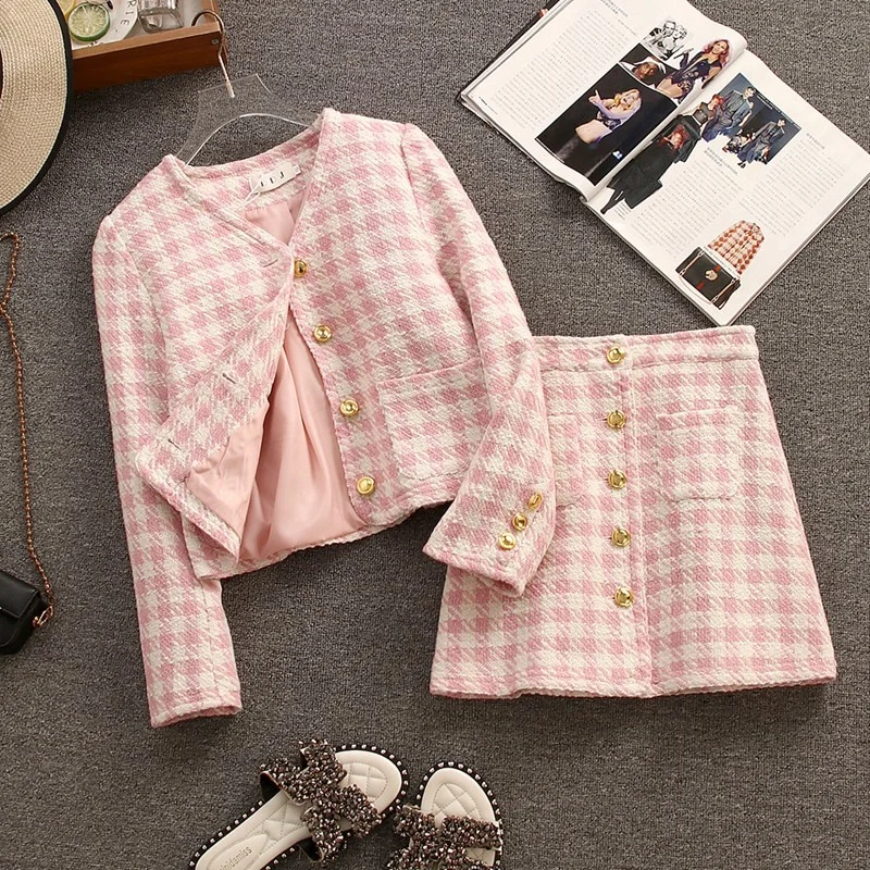 Fall Winter High Quality Women's Tweed Set Ladies V-neck Plaid Jacket Short Coat + High Waist Mini Skirt Casual Two Piece Suits
Fall Winter High Quality Women's Tweed Set Ladies V-neck Plaid Jacket Short Coat + High Waist Mini Skirt Casual Two Piece Suits