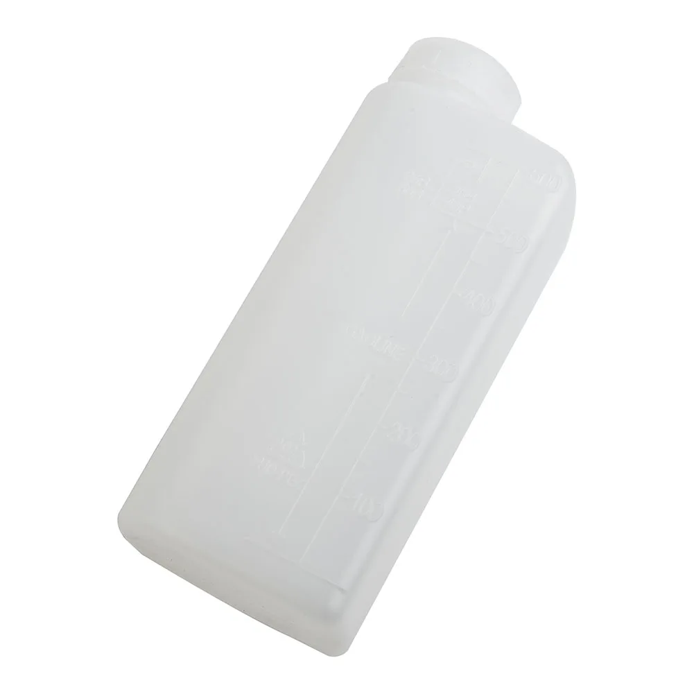 Nylon Oil Mixing Bottle Container 18x7.5x5cm White 1 pc 1x 600ML 2-Stroke Petrol Fuel For Chainsaw 20:1 25:1 New
Nylon Oil Mixing Bottle Container 18x7.5x5cm White 1 pc 1x 600ML 2-Stroke Petrol Fuel For Chainsaw 20:1 25:1 New