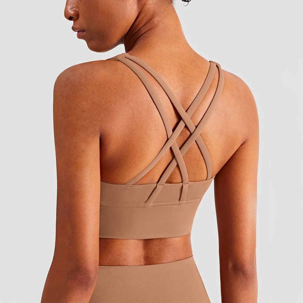 Classic Solid Color Fitness Bra Women Sports Top Cross Back Gym Tight Yoga Vest High Impact Shockproof Training With Chest Pad
Classic Solid Color Fitness Bra Women Sports Top Cross Back Gym Tight Yoga Vest High Impact Shockproof Training With Chest Pad
