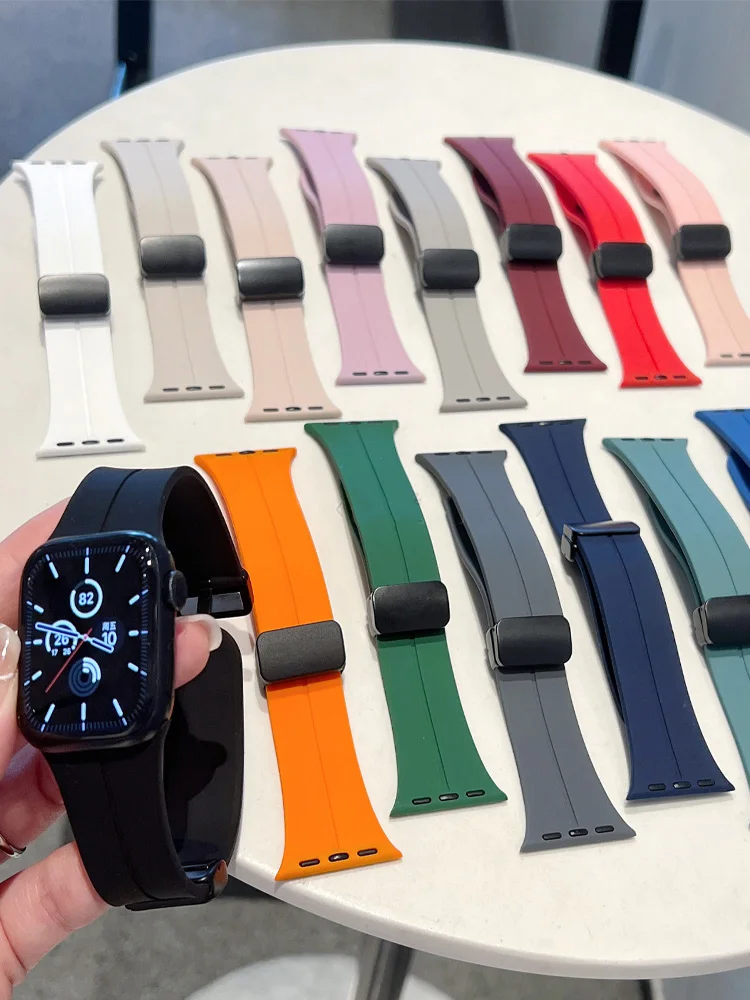 Ремешок силиконовый для Apple watch band 44 мм 45 мм 40 мм 41 мм 42 мм 38 мм, магнитный браслет correa iWatch Series 7 8 se 6 3 ultra 49 мм
Ремешок силиконовый для Apple watch band 44 мм 45 мм 40 мм 41 мм 42 мм 38 мм, магнитный браслет correa iWatch Series 7 8 se 6 3 ultra 49 мм