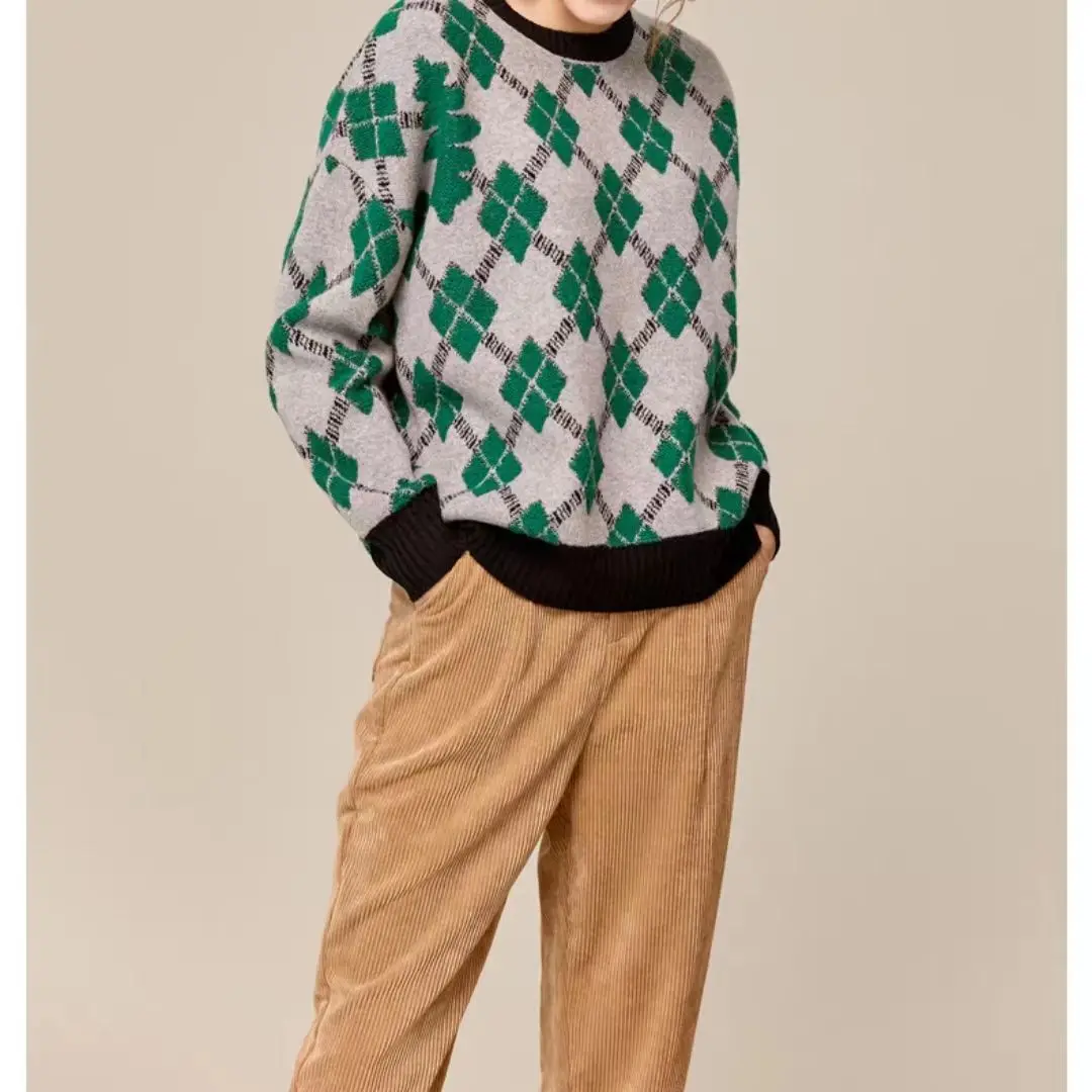 Fashion Women's New Diamond Plaid Knitted Sweater Knitted Long Sleeve Round Neck Pullover Coat Fall / Winter
Fashion Women's New Diamond Plaid Knitted Sweater Knitted Long Sleeve Round Neck Pullover Coat Fall / Winter