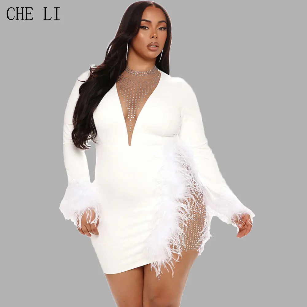 Elegant Feather Dress Women's Temperament Slim Diamond Mesh Stitching Dress Sexy Evening Dress Plus Size Women's Clothing 5XL
Elegant Feather Dress Women's Temperament Slim Diamond Mesh Stitching Dress Sexy Evening Dress Plus Size Women's Clothing 5XL
