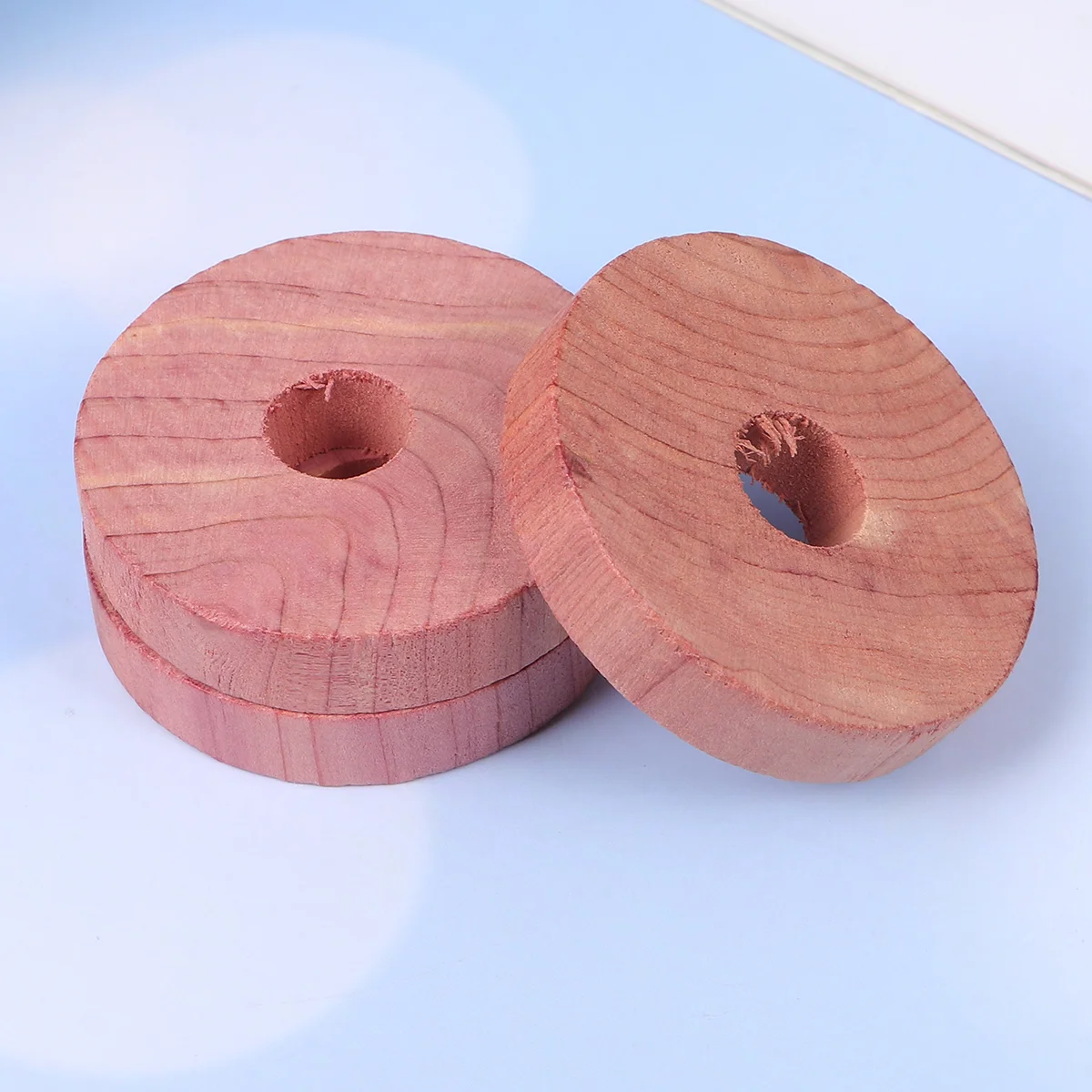 30pcs Cedar Fresh Red Cedar Wood Rings Aromatic Cedar Blocks Red Cedar Hangers for Closets and Drawers Clothes Storage Protector
30pcs Cedar Fresh Red Cedar Wood Rings Aromatic Cedar Blocks Red Cedar Hangers for Closets and Drawers Clothes Storage Protector