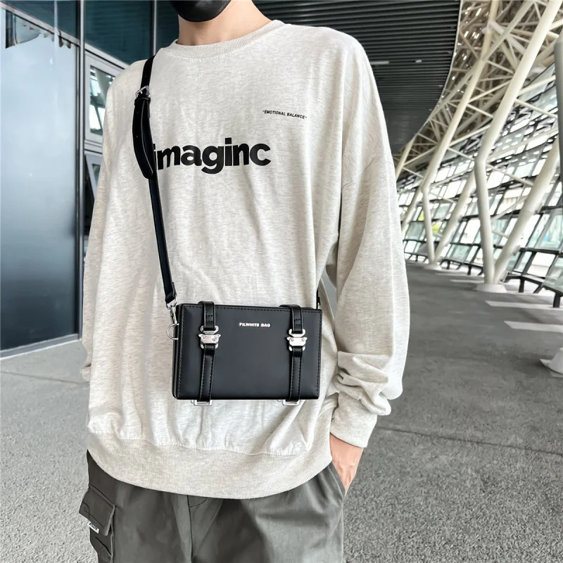 Trend Simple Men's Small Shoulder Bag Hip-Hop Streetwear Personality Box Bags for Men Suitcase Shape Bag Crossbody Bags Man
Trend Simple Men's Small Shoulder Bag Hip-Hop Streetwear Personality Box Bags for Men Suitcase Shape Bag Crossbody Bags Man