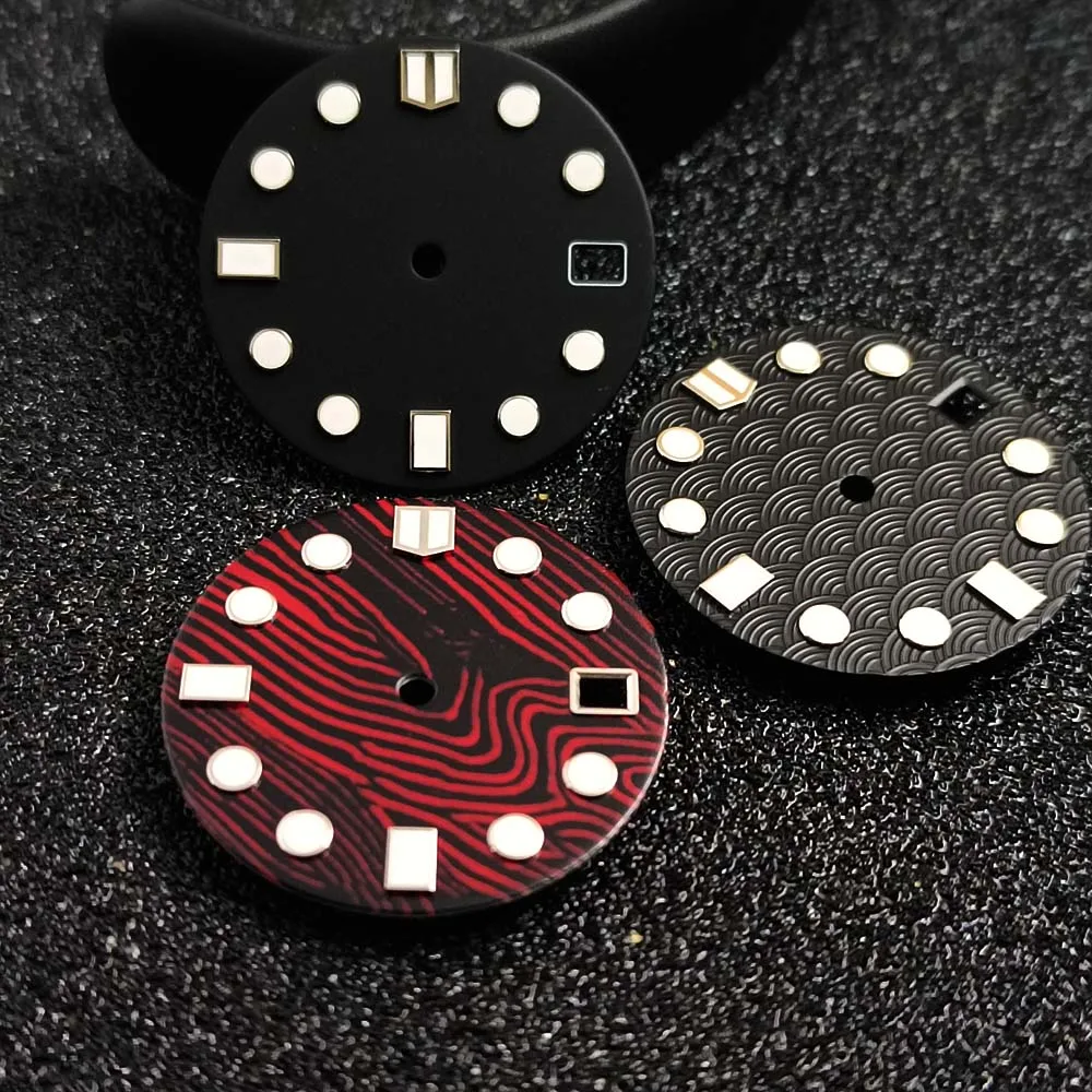 28.5MM diameter single calendar dial luminous dial, suitable for NH35/NH36 watch movement accessories, customized logo
28.5MM diameter single calendar dial luminous dial, suitable for NH35/NH36 watch movement accessories, customized logo