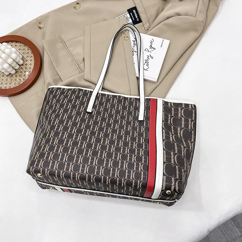 Large Capacity Casual Tote Bags for Women Luxury Brand Fashion Shoulder Bag Handbags Designer Bolsos Sac New
Large Capacity Casual Tote Bags for Women Luxury Brand Fashion Shoulder Bag Handbags Designer Bolsos Sac New