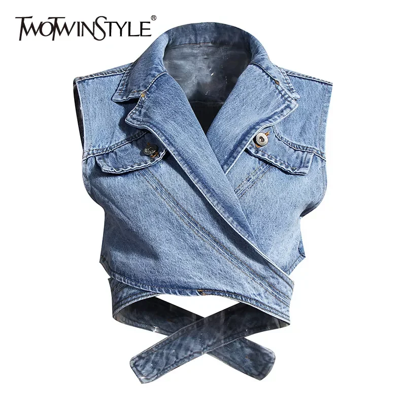 TWOTWINSTYLE Irregular Cross Denim Coat For Women High Waist Hollow Out Casual Short Tops Female 2020 Summer Fashion New Style
TWOTWINSTYLE Irregular Cross Denim Coat For Women High Waist Hollow Out Casual Short Tops Female 2020 Summer Fashion New Style
